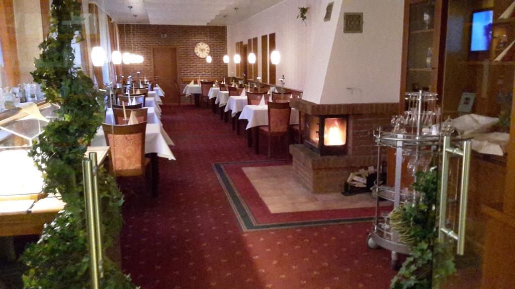 Mulmshorn Kraeuterhotel & Restaurant Heidejaeger מראה חיצוני תמונה