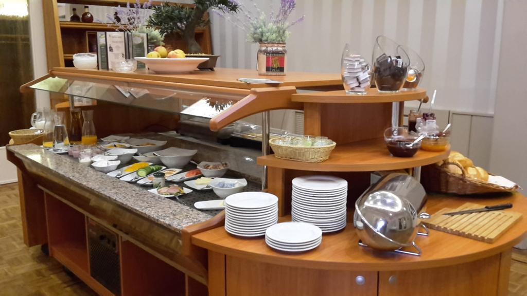 Mulmshorn Kraeuterhotel & Restaurant Heidejaeger מראה חיצוני תמונה