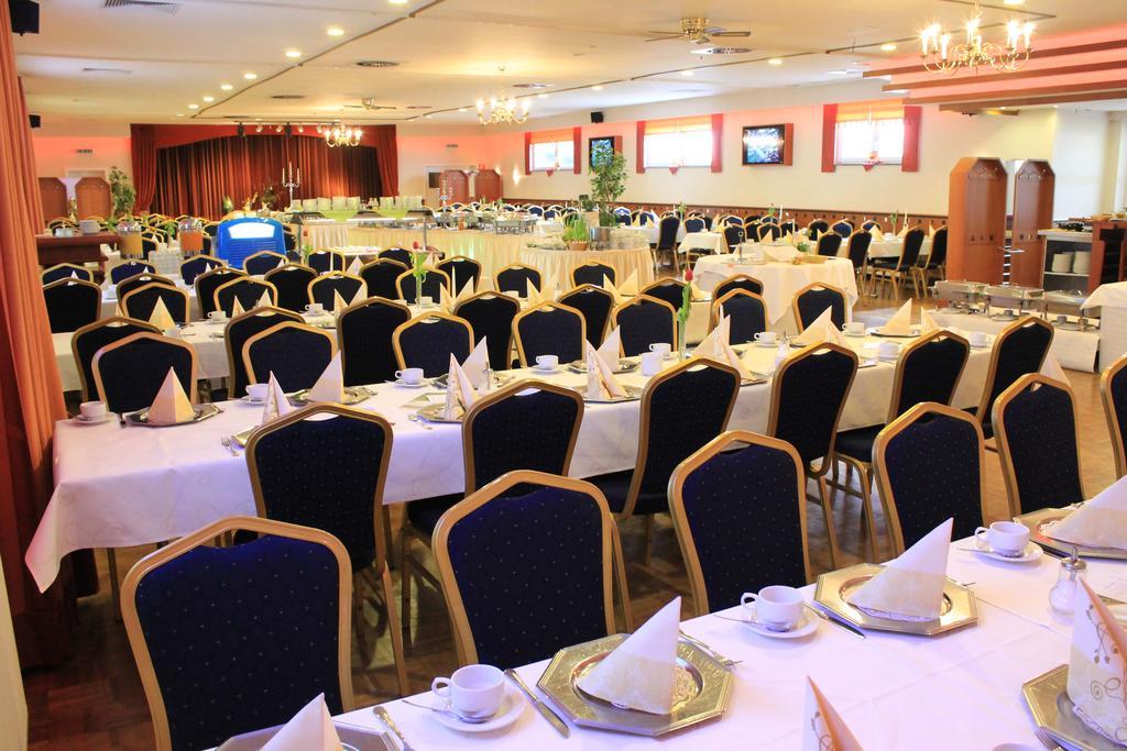 Mulmshorn Kraeuterhotel & Restaurant Heidejaeger מראה חיצוני תמונה