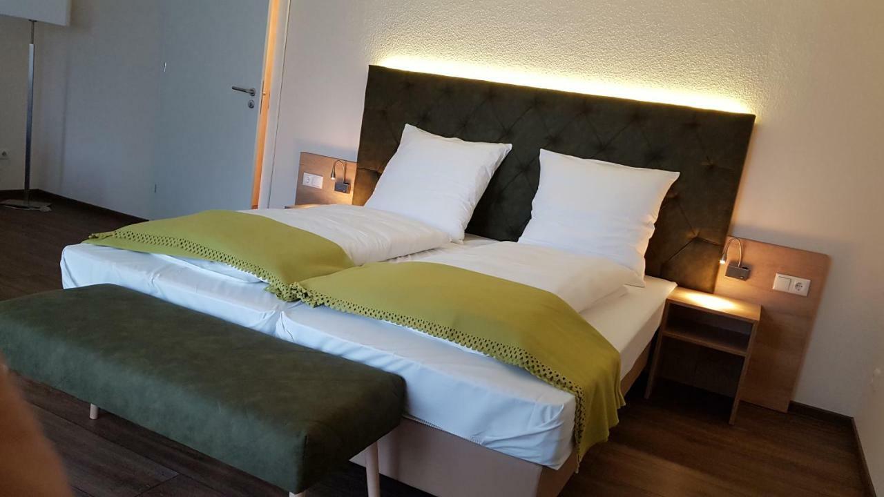 Mulmshorn Kraeuterhotel & Restaurant Heidejaeger מראה חיצוני תמונה
